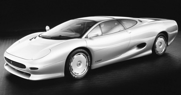 Jaguar-XJ220_03