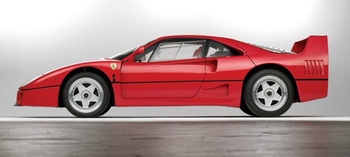 87Ferrari_F40_prototype_3